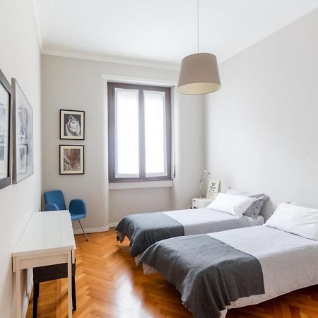 Spacious And Brilliant Apartment In Duomo By Easylife Milan Exterior photo