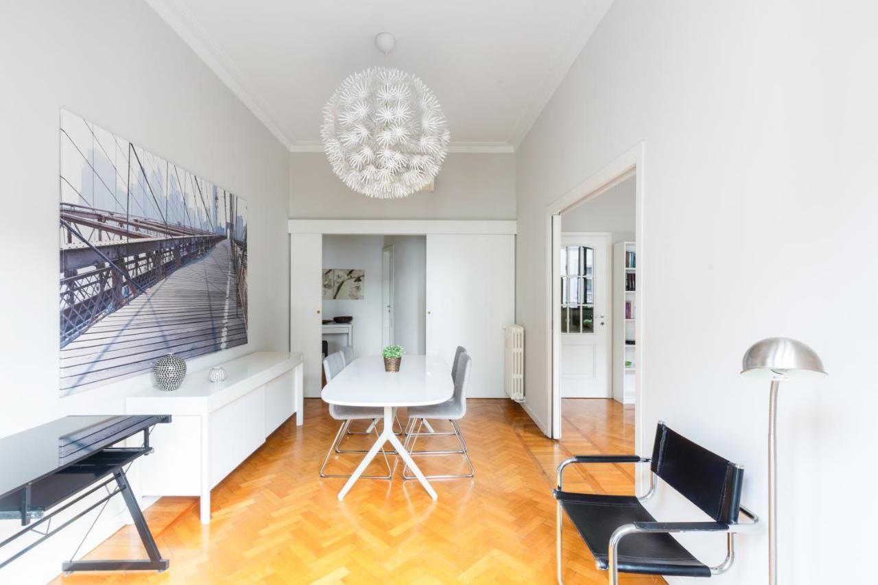 Spacious And Brilliant Apartment In Duomo By Easylife Milan Exterior photo