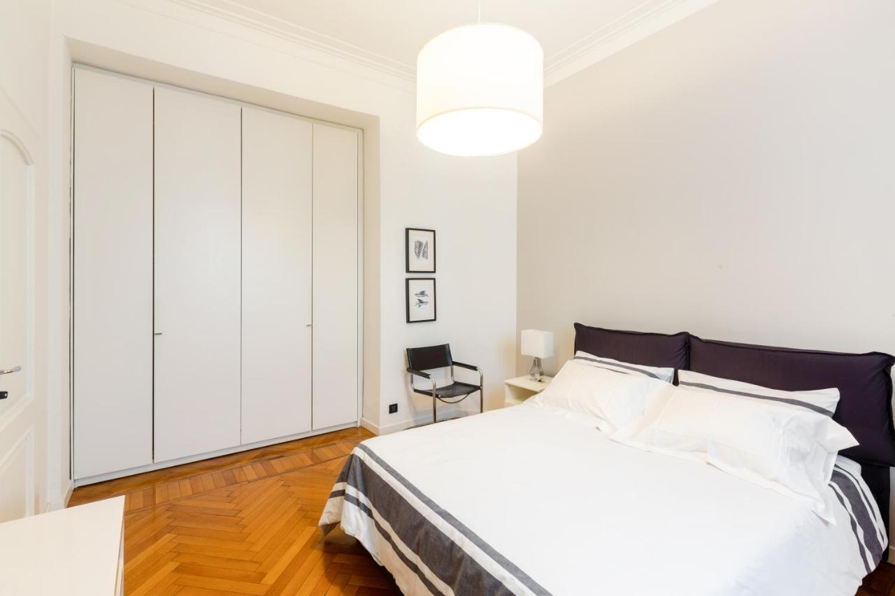 Spacious And Brilliant Apartment In Duomo By Easylife Milan Exterior photo
